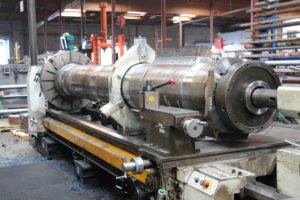 Using Industrial Lathe for Hydraulic Rod