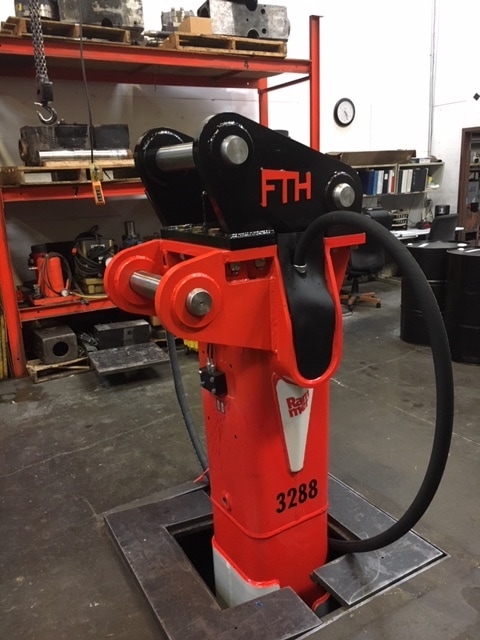 Hydraulic Hammers- Service & Sales